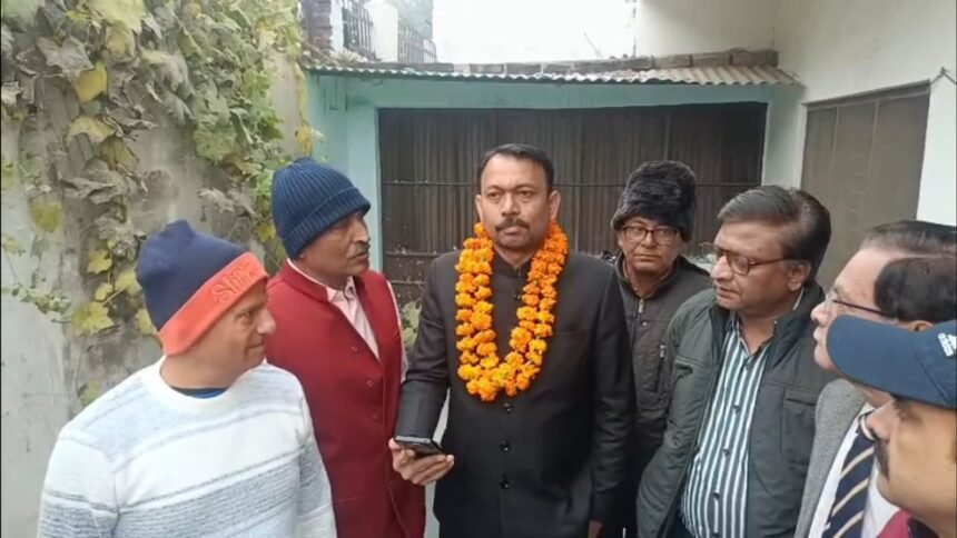 पूर्व पीसीएस अधिकारी अलंकार अग्निहोत्री कानपुर में