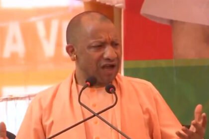 CM Yogi Adityanath addressing a massive rally in Bankura, West Bengal.